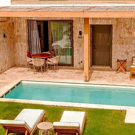 Hotel Novva 3*